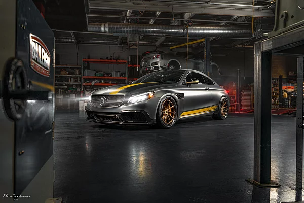 Фото дисков Brixton Forged R11-R Сатиновое темное золото на Mercedes-Benz C-Class (W205)