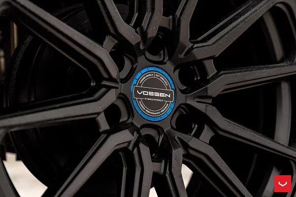 Фото дисков Vossen HF6-1 Черный сатин на Toyota Tacoma III