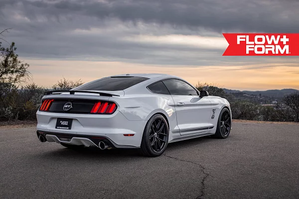 Фото дисков HRE FF21 Черный сатин на Ford Mustang VI