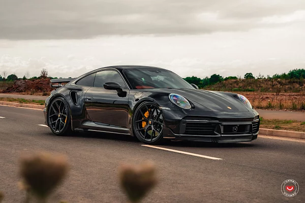 Фото дисков Vossen S21-01 Черный сатин на Porsche 911 VIII