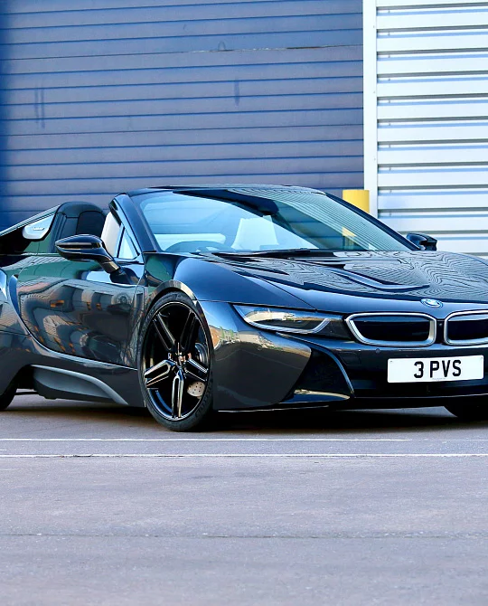 Фото дисков HF-1 Черный глянец на BMW i8