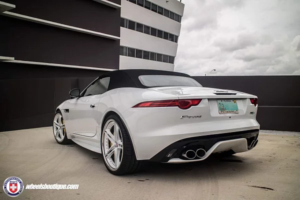 Фото дисков HRE S207 Белый глянец на Jaguar F-Type