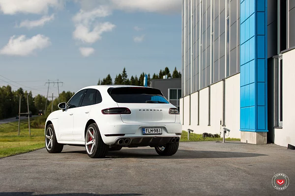 Фото дисков Vossen CG-201 Глянцевый лак на Porsche Macan I
