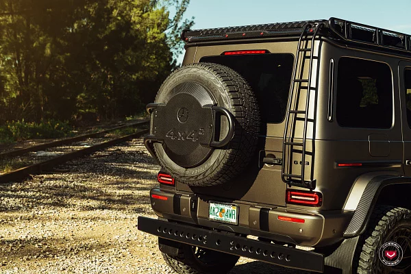 Фото дисков Vossen LC3-01T Сатиновая темная бронза на Mercedes-Benz G-Class III
