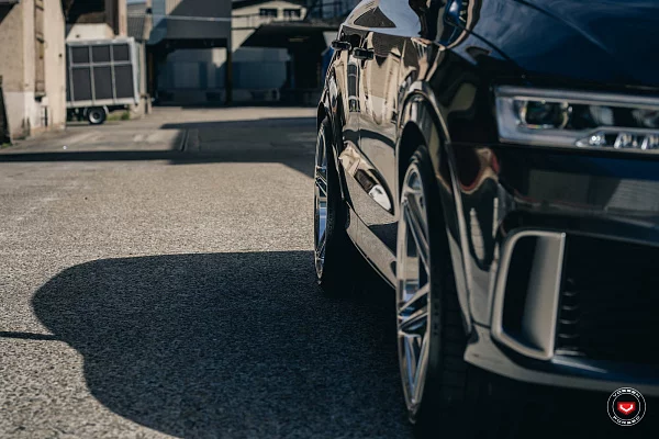 Фото дисков Vossen CG-202 Глянцевый лак на Audi Q3 (8U)