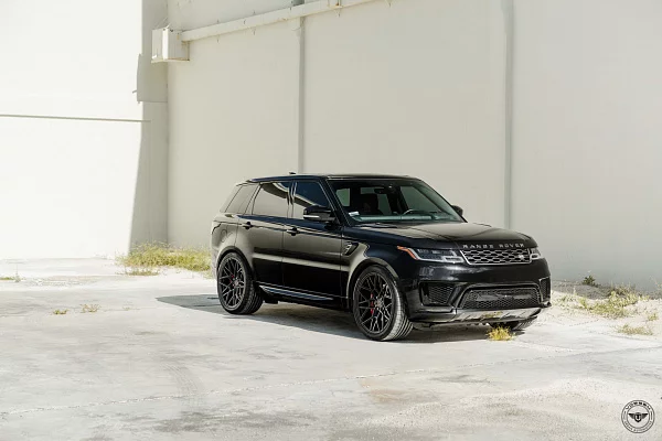 Фото дисков Vossen UV-1 Черный сатин на Range Rover Sport II