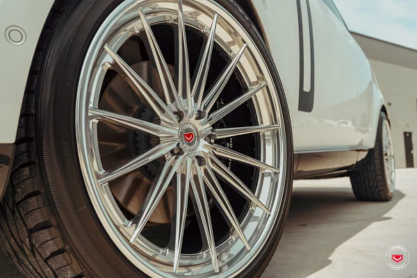 Фото дисков Vossen VPS-2 (3-Piece) Глянцевый лак на Range Rover V