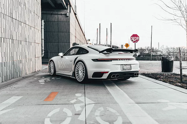 Фото дисков HRE 309M Белый глянец на Porsche 911 VIII