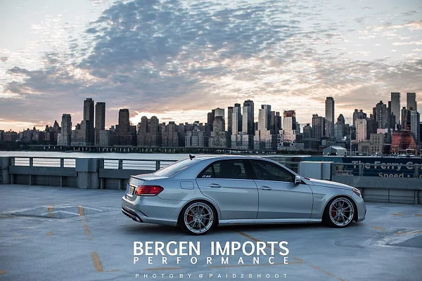 Фото дисков HRE S104 Глянцевый тонированный лак на Mercedes-Benz E-Class (W212, S212, C207)