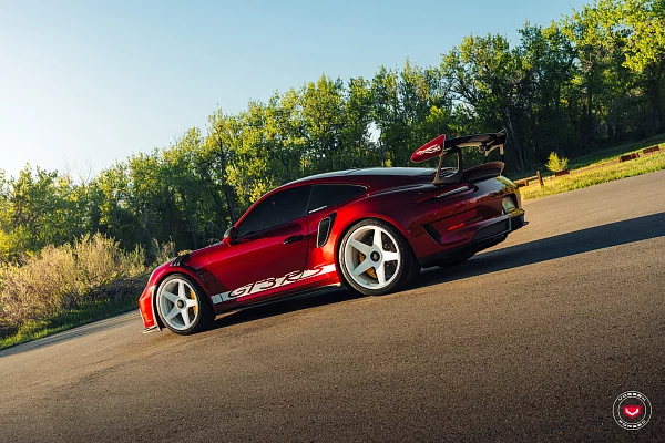 Фото дисков Vossen GEN-01 Белый глянец на Porsche 911 VII