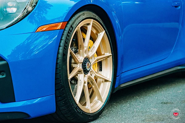 Фото дисков Vossen EVO-2R Глянцевая шампань на Porsche 911 VIII