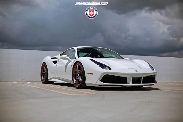 Фото дисков HRE S207 Сатиновый графит на Ferrari 488