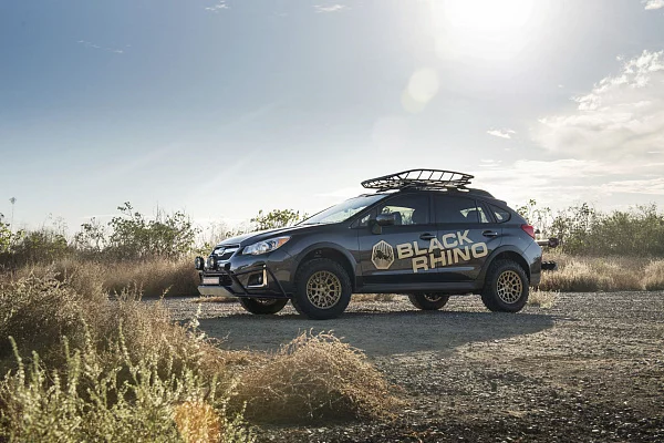 Фото дисков Black Rhino BOXER Сатиновое золото на Subaru XV GT