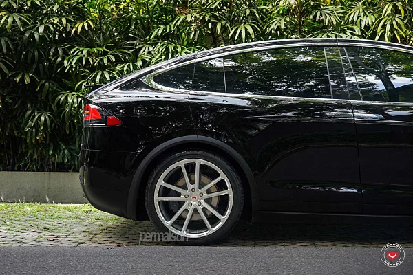 Фото дисков Vossen CG-203 Глянцевый лак на Tesla Model X