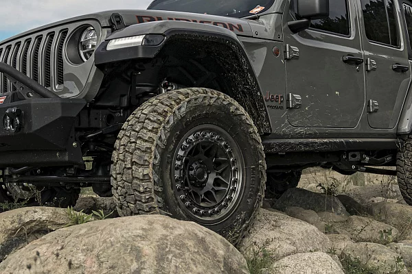 Фото дисков Black Rhino ALPHA Черный сатин на Jeep Wrangler IV (JL)