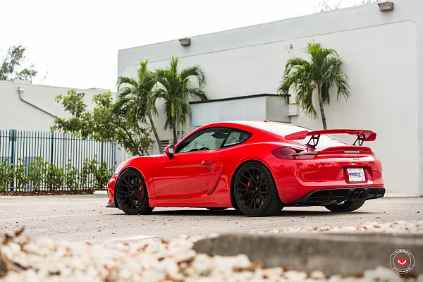 Фото дисков Vossen M-X3 Черный сатин на Porsche Cayman II
