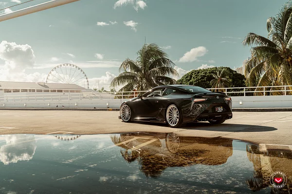 Фото дисков Vossen VPS-2 (3-Piece) Глянцевый лак на Lexus LC 500