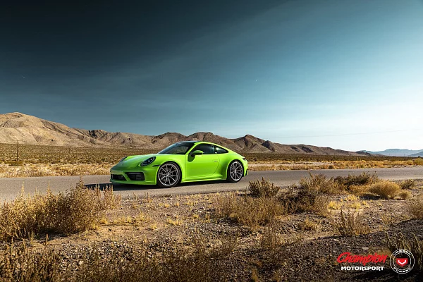 Фото дисков Vossen RS92 Полированный лак на Porsche 911 VIII