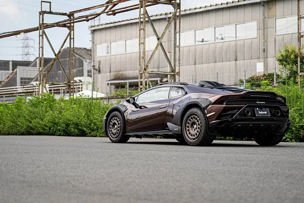 Фото дисков HRE 037 GTM Сатиновая бронза на Lamborghini Huracan