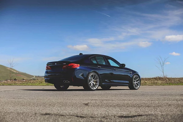 Фото дисков HRE P101 Сатиновый тонированный лак на BMW 5/M5 (G30/F90)