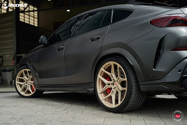 Фото дисков Vossen EVO-4 Сатиновая шампань на BMW X6/X6 M (G06/F96)