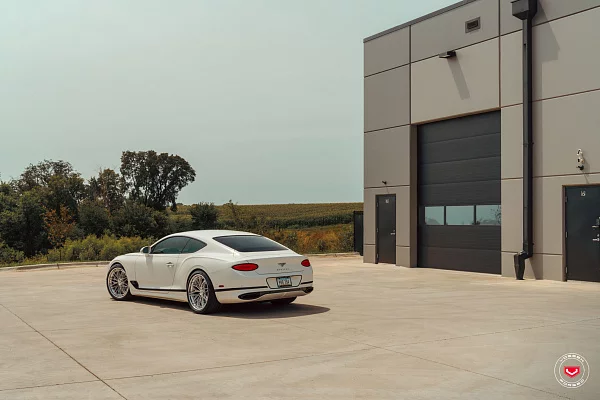 Фото дисков Vossen VPS-4 (3-Piece) Полированный лак на Bentley Continental GT III