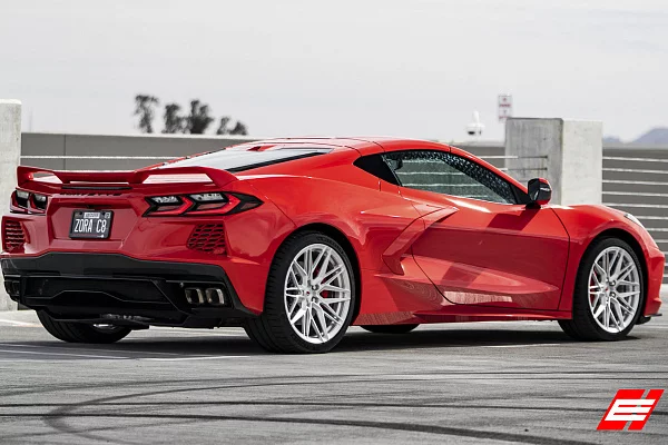 Фото дисков Vossen EVO-5 Глянцевый лак на Chevrolet Corvette C8