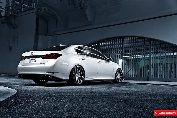 Фото дисков Vossen CV4 Алмазная проточка на Lexus GS IV
