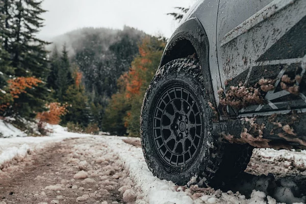 Фото дисков Black Rhino BOXER Черный сатин на Subaru XV GT
