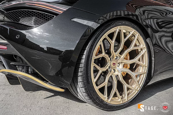 Фото дисков Vossen S17-01 Глянцевое золото на McLaren 720S