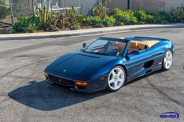 Фото дисков HRE 305M Белый глянец на Ferrari F355