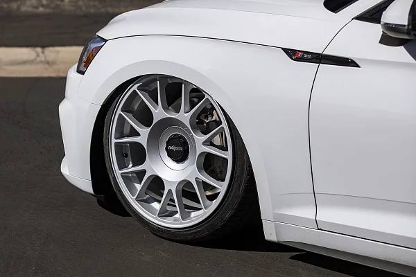 Фото дисков Rotiform TUF-R Серебро на Audi A/S/RS 5 (F5)