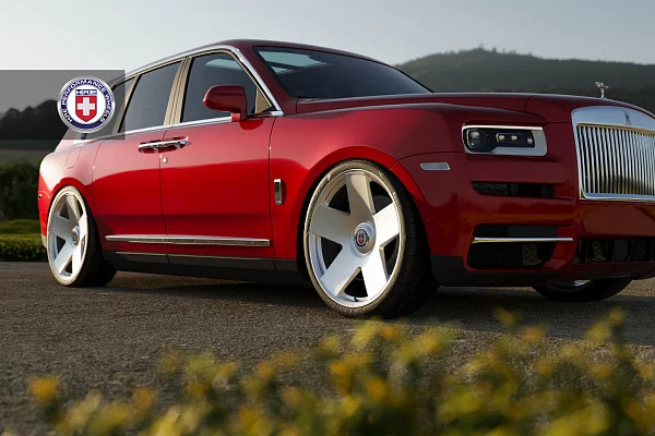 Фото дисков HRE L105M Сатиновый лак на Rolls-Royce Cullinan