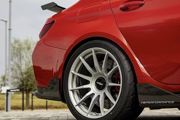 2023 BMW M3