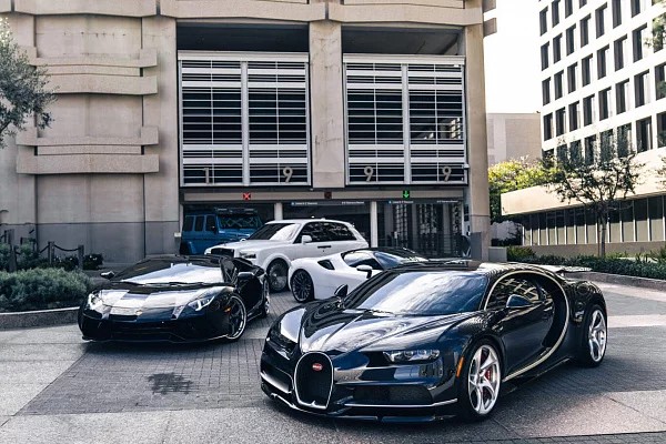 Фото дисков HRE 522M Глянцевый лак на Bugatti Chiron