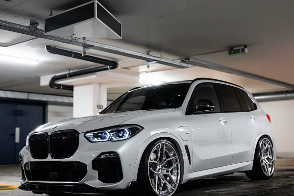 Фото дисков ST Wheels ST21.2 Черный глянец на BMW X5/X5 M (G05/F95)