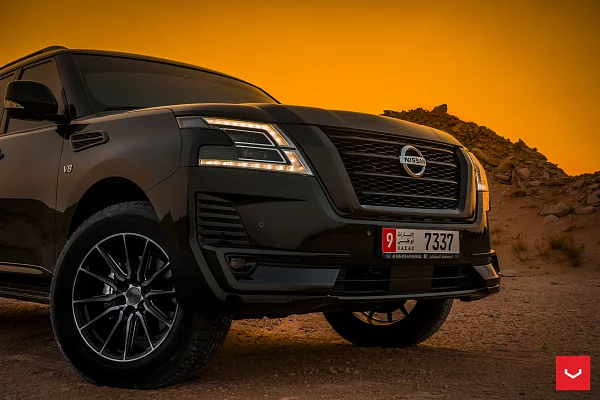 Фото дисков Vossen HF6-1 Глянцевый темный лак на Nissan Patrol VII