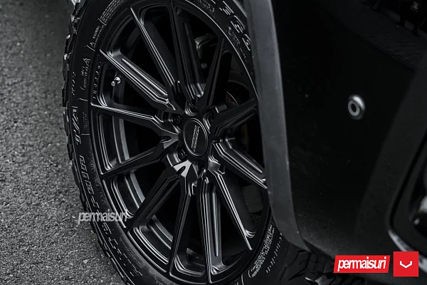 Фото дисков Vossen HF6-1 Черный сатин на Toyota Fortuner II