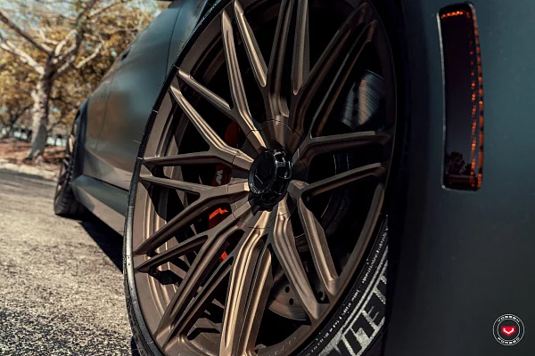 Фото дисков Vossen VPS-4 Сатиновая бронза на BMW 5/M5 (G60/G90)
