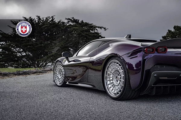 Фото дисков HRE 515 GTM Полированный лак на Ferrari SF90