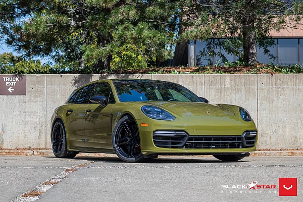 Фото дисков Vossen HF-1 Черный глянец на Porsche Panamera II