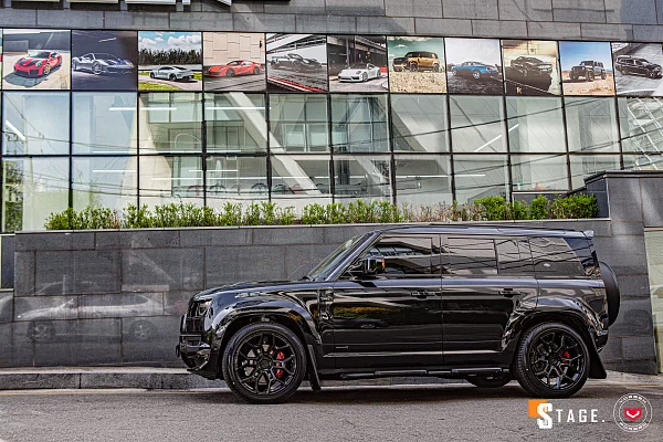 Фото дисков Vossen UV-4 Черный глянец на Land Rover Defender II