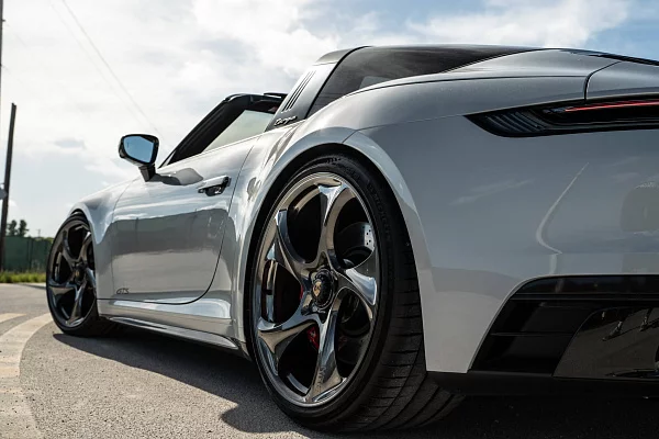 Фото дисков HRE 522M Глянцевый тонированный лак на Porsche 911 VIII