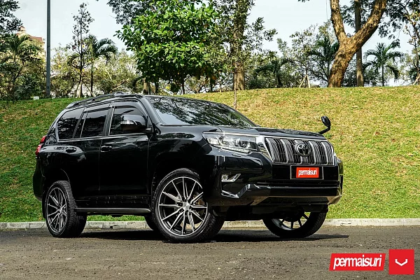 Фото дисков Vossen HF6-1 Алмазная проточка на Toyota Land Cruiser Prado 150