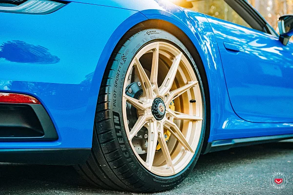Фото дисков Vossen EVO-2R Глянцевая шампань на Porsche 911 VIII