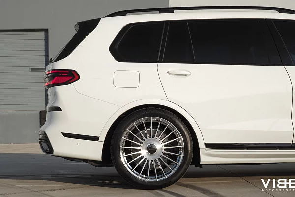 Фото дисков Vossen HF-8 Глянцевый лак на BMW X7 (G07)