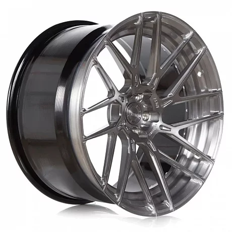 ADV8R M.V2 CS