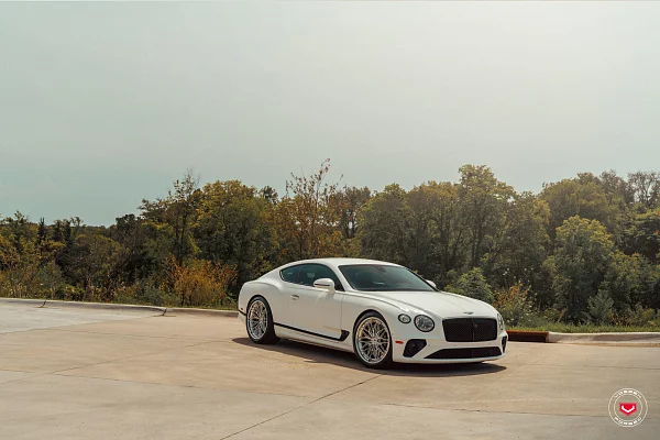 Фото дисков Vossen VPS-4 (3-Piece) Полированный лак на Bentley Continental GT III