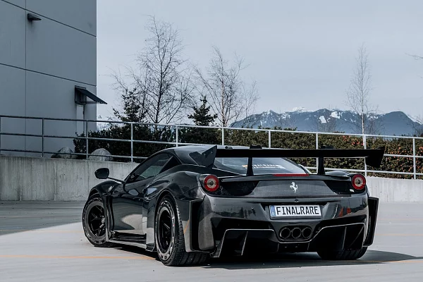 Фото дисков Brixton Forged PF7 Aerotech Черный сатин на Ferrari 458