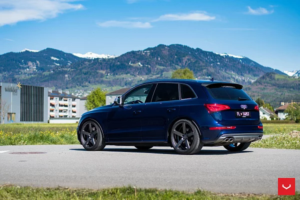 Фото дисков Vossen CV3 Глянцевый графит на Audi Q5 (8R)